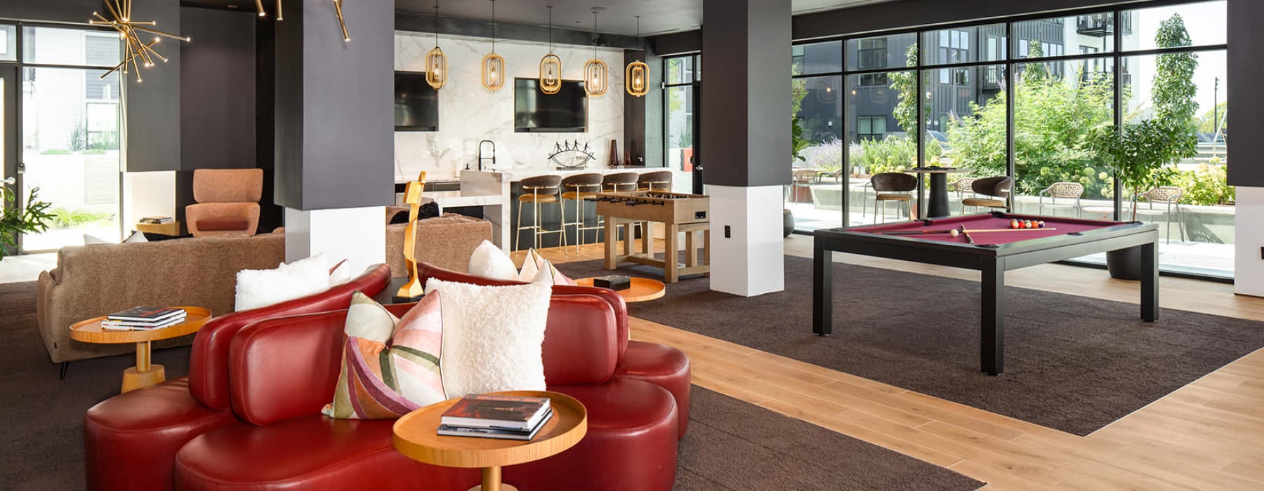 Sitting area in clubhouse at our apartments in Nashville at Oxbow.